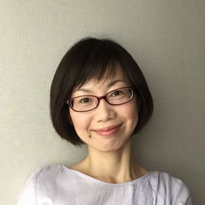 小山内亮子